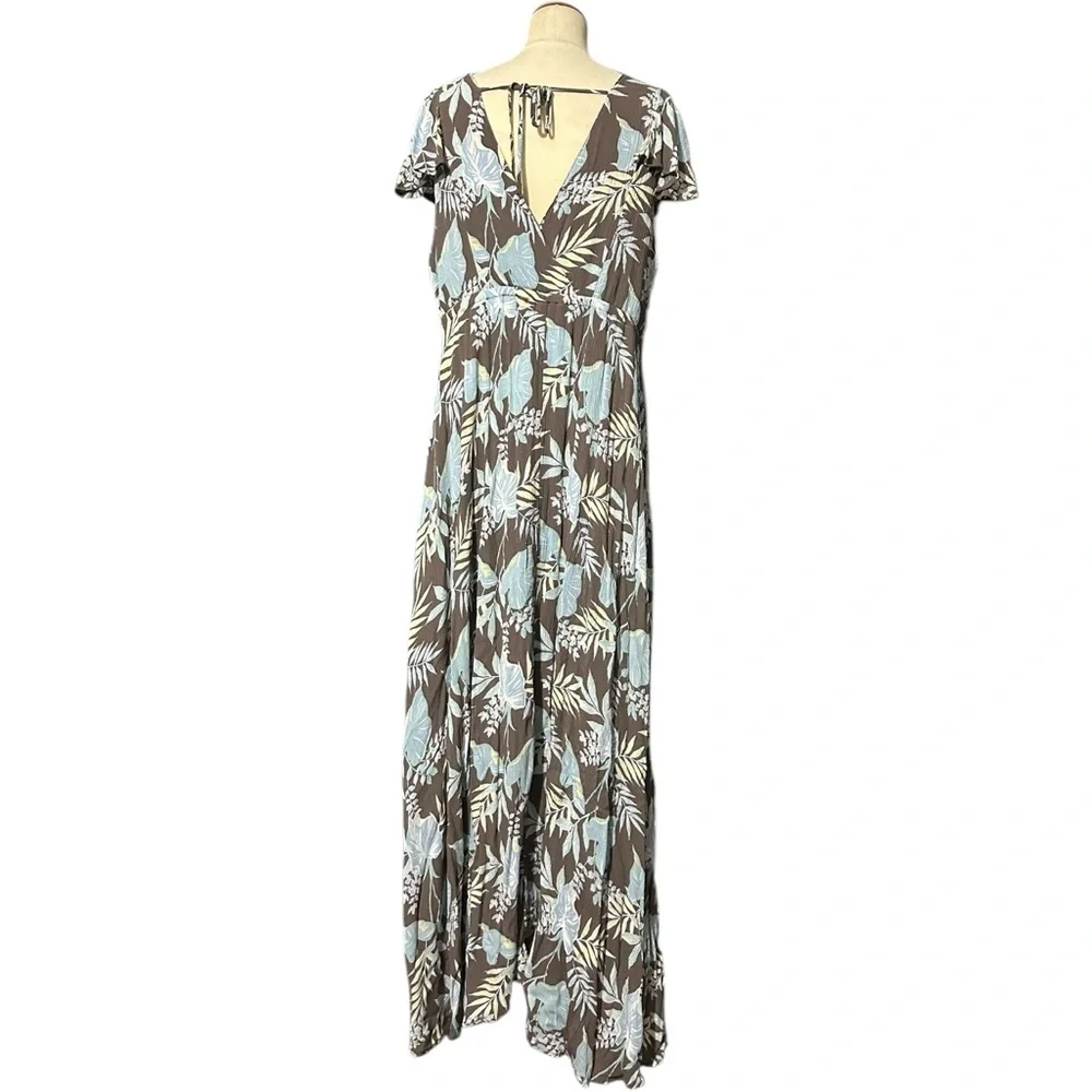 torrid Brown & Light Blue Floral Wrap Maxi Dress - Picture 5 of 6